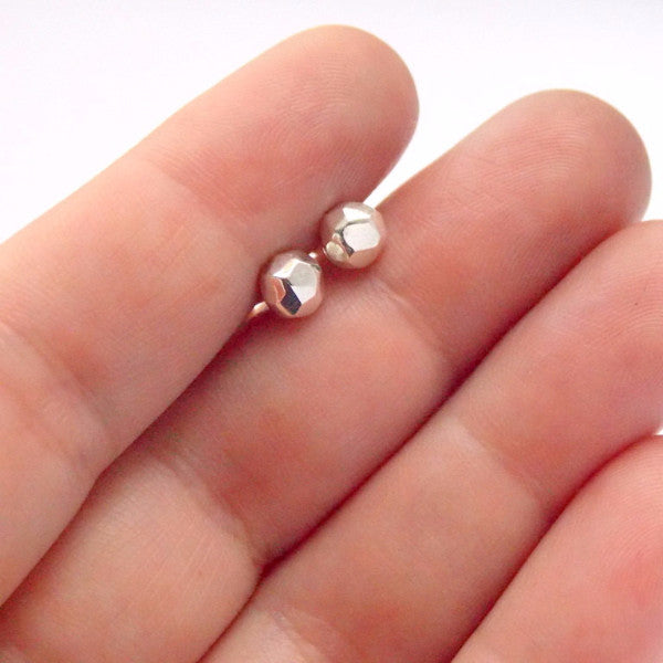 Faceted Pebble Stud Earrings - Sterling Silver - Rito Originals - 6