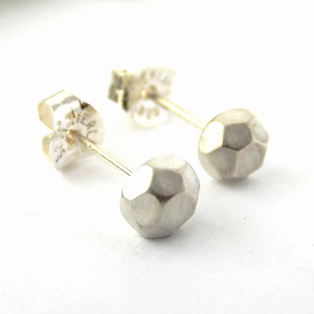 Faceted Pebble Stud Earrings - Sterling Silver - Rito Originals - 5