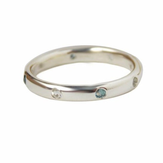 Rings - Multistone Band With 8 Stones - Sterling Silver