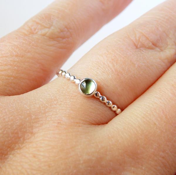 Rings - Peridot Beaded Band Stacking Ring - 925 Sterling Silver Stacking Birthstone Ring - 4mm Green Cabochon Stone - Stackable August Birthstone Ring