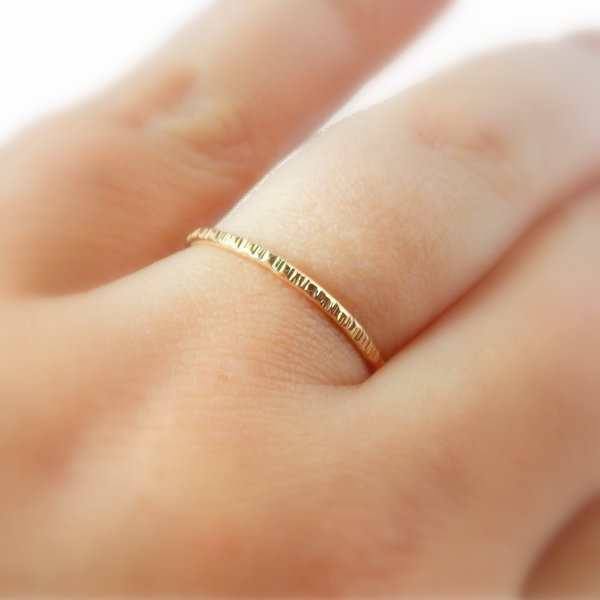 Rings - Gold Hatched Stacking Ring
