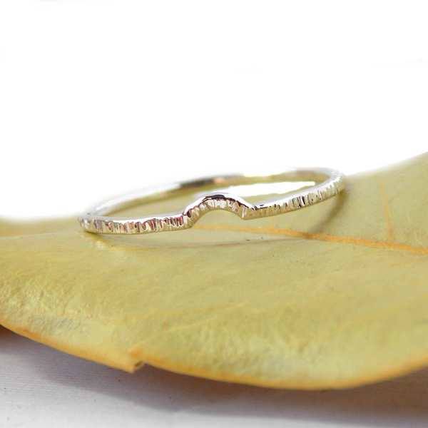 Hatched Curved Stacking Ring - Sterling Silver - Rito Originals - 1