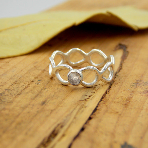 Rings - Loop Lace Ring With Rose Cut Stone - Sterling Silver