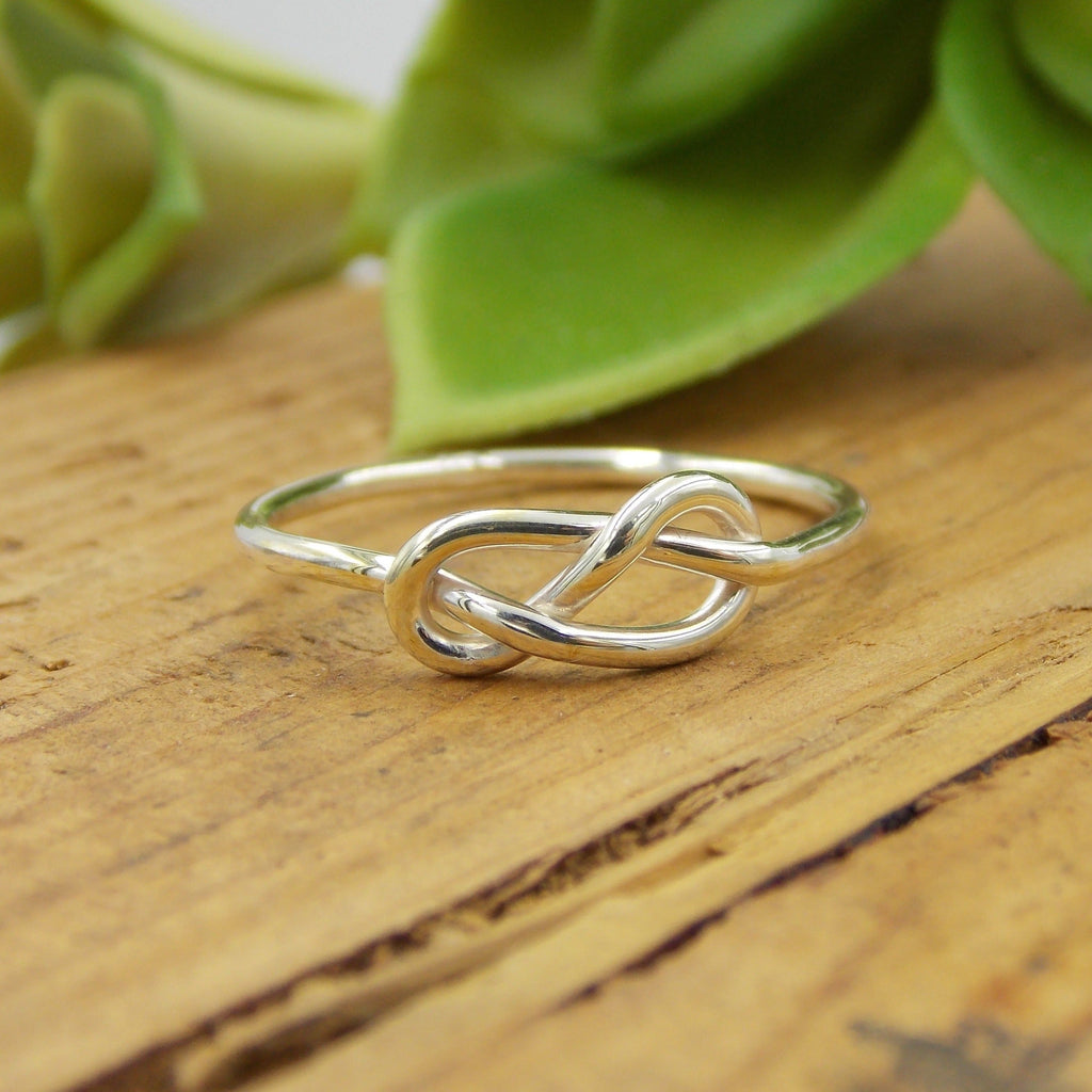 Rings - Infinity Knot Ring - Sterling Silver